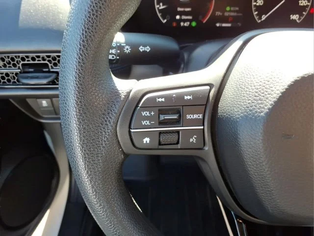 Used 2023  Honda LX image 20