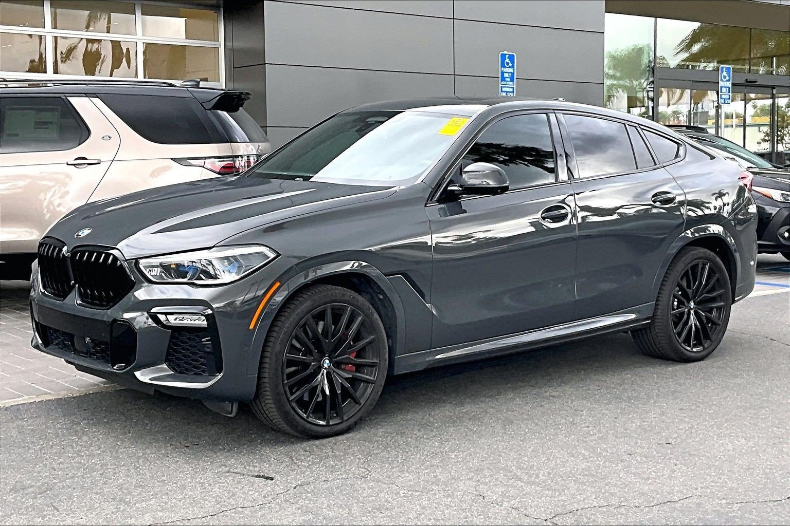 2021 BMW X6
