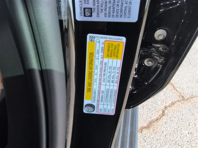 Used 2025 Black Chevrolet High Country image 34