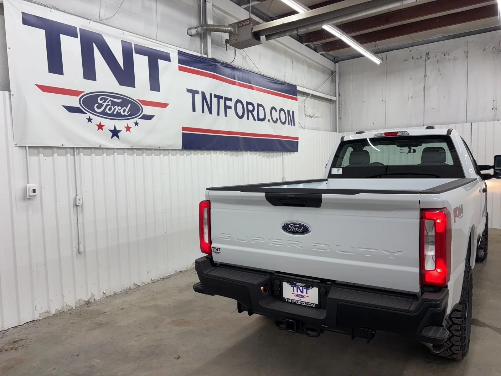 New 2026 Oxford White Ford F-350® XL image 9