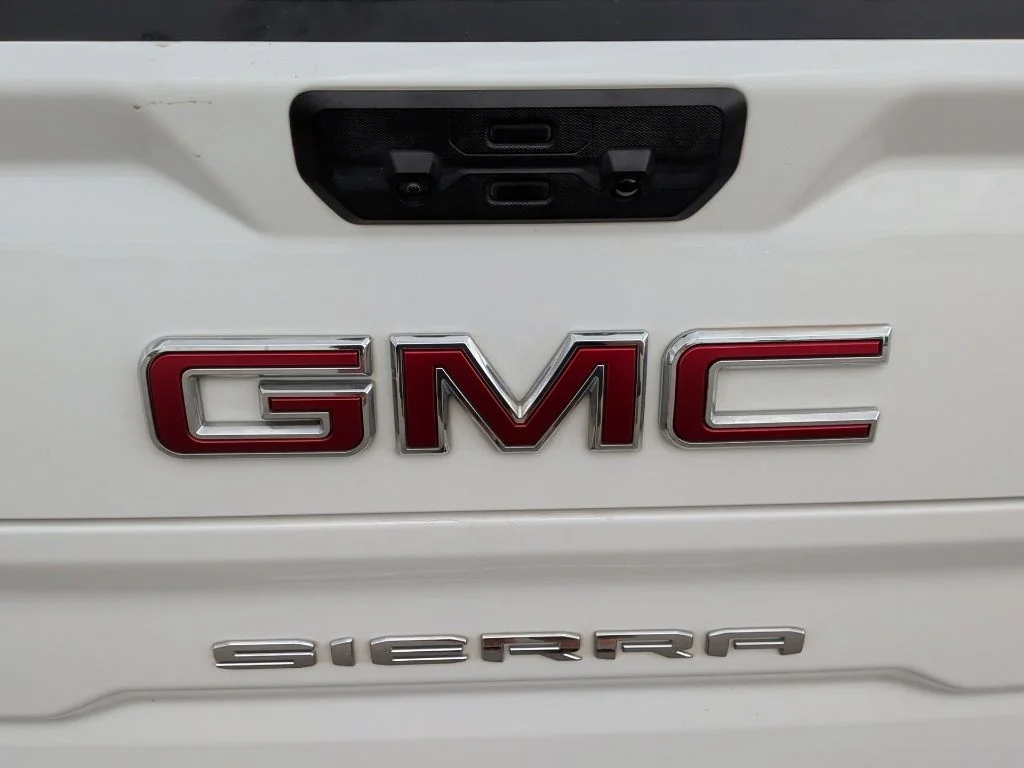 Used 2024 White GMC AT4 image 45