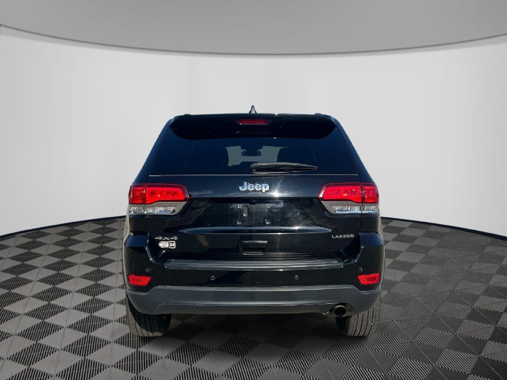 Used 2021 Black Jeep Laredo E image 4
