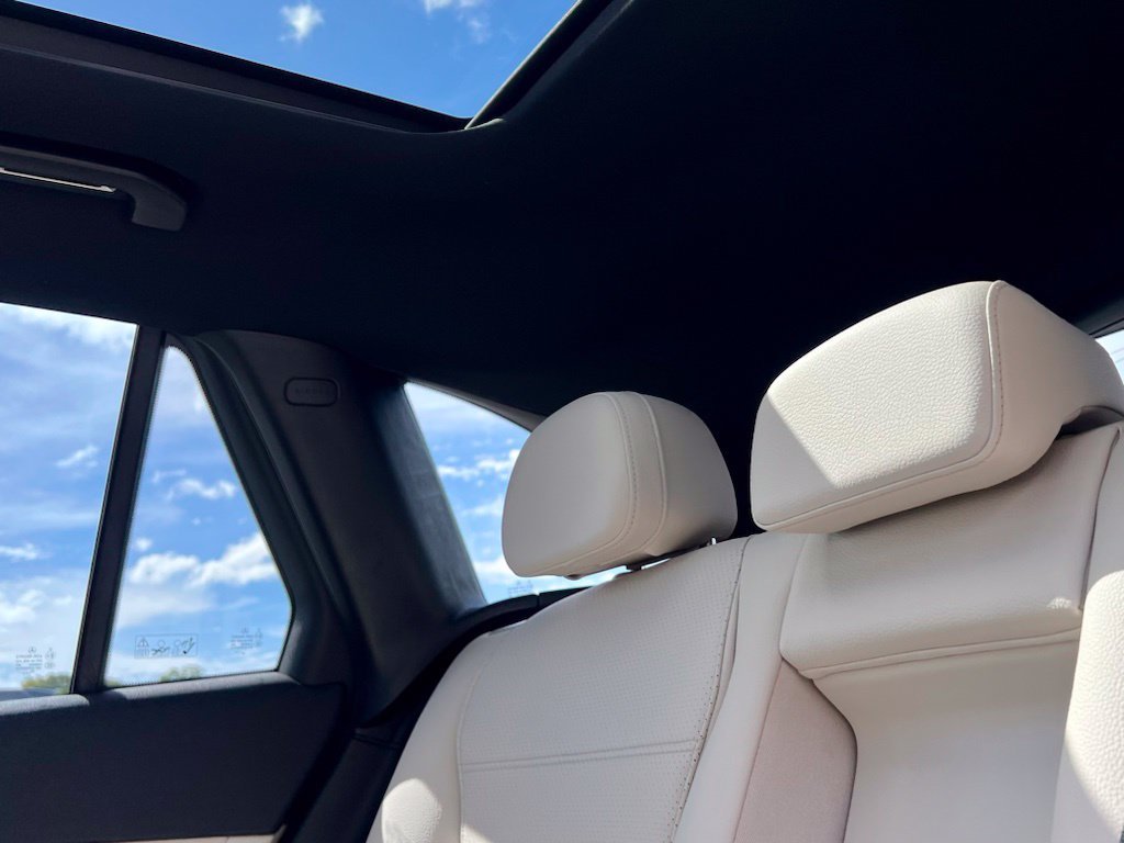 Certified Used 2026  Mercedes-Benz GLC 300 image 20