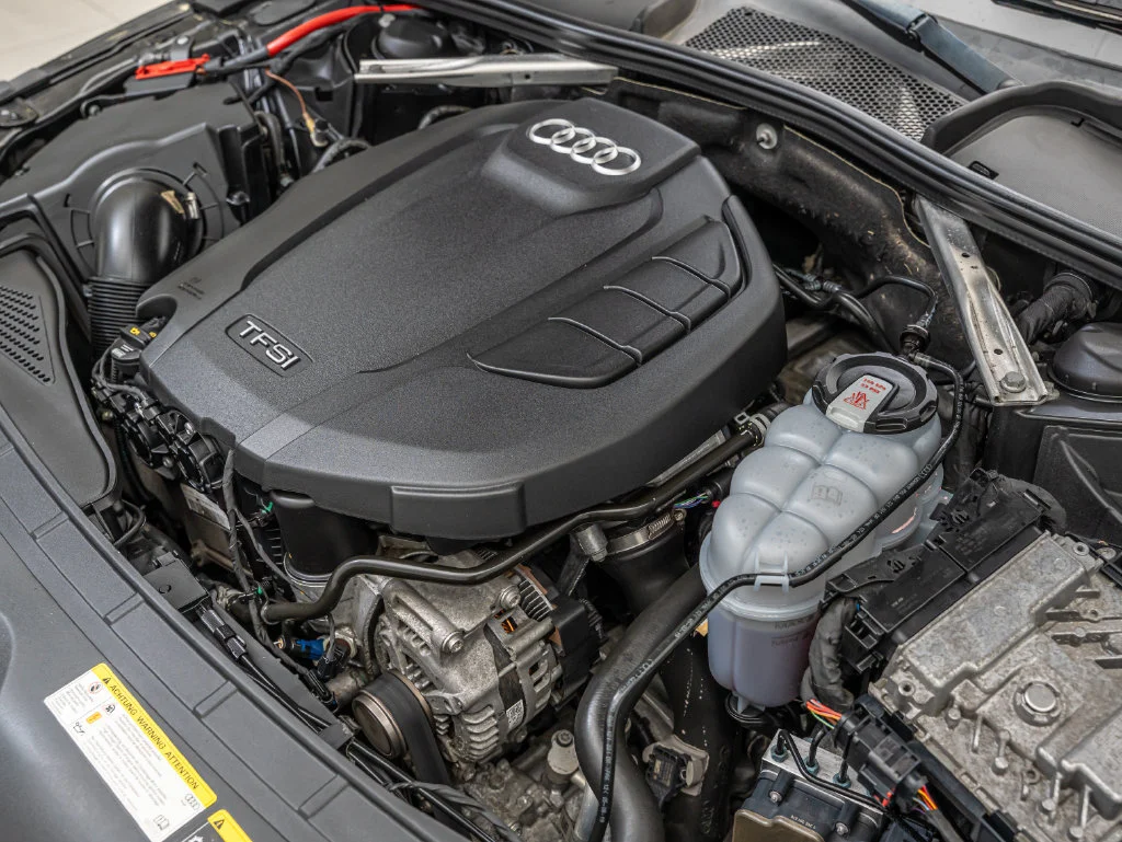 Used 2019 Brilliant Black Audi 2.0T Premium image 47
