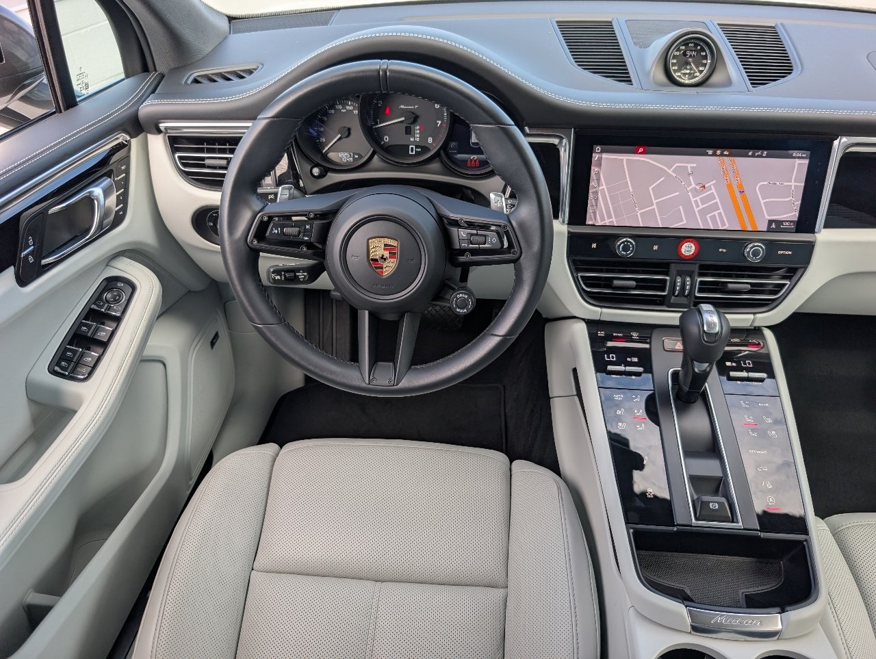 Used 2025 White Porsche T image 19