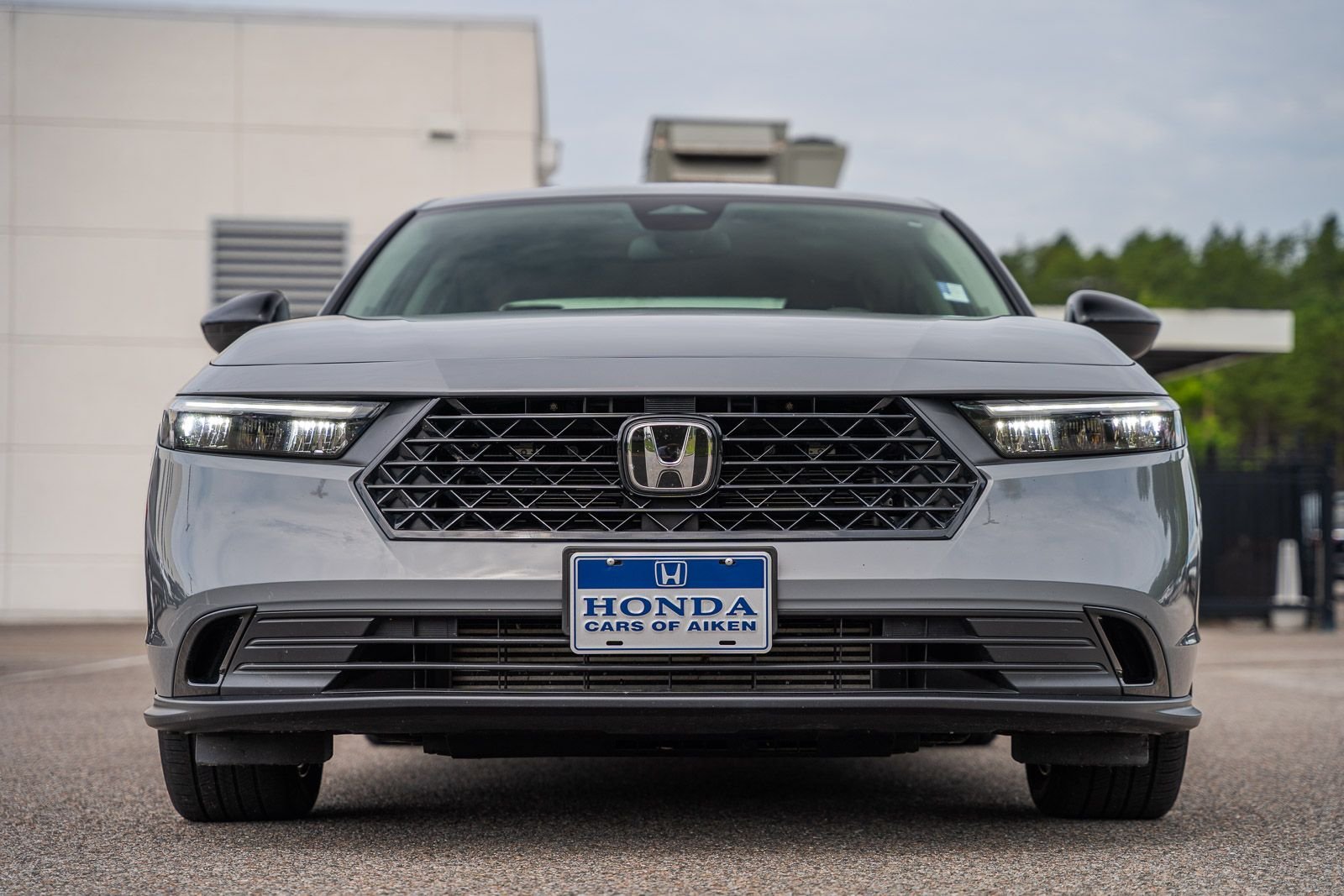 Used 2025 Gray Honda SE image 1