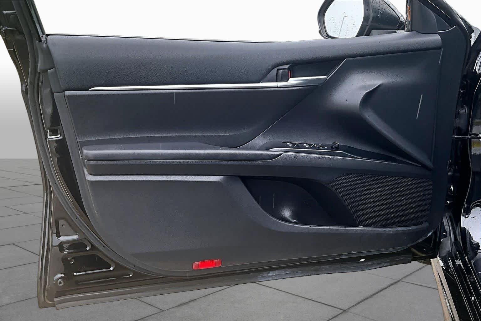 Used 2020 Midnight Black Metallic Toyota SE image 24