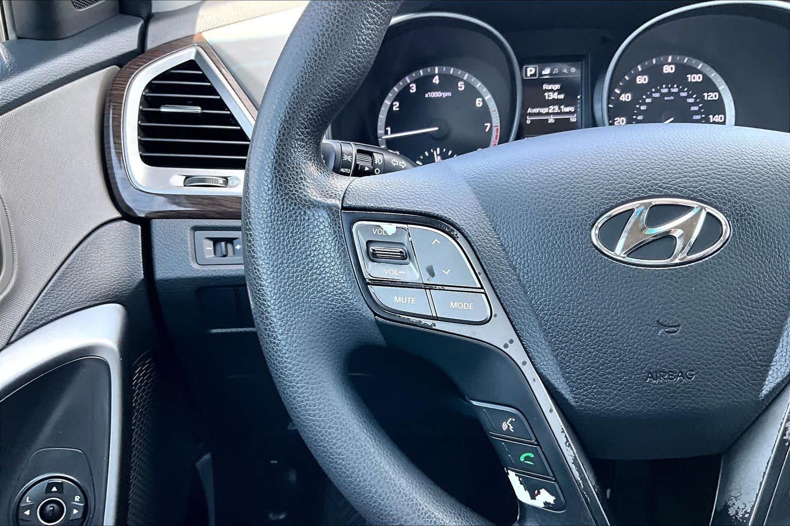 Used 2017 Twilight Black Hyundai 2.4L image 23