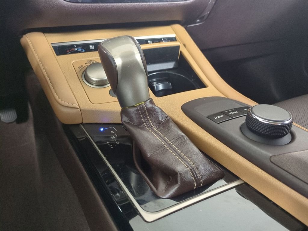 2018 Lexus ES 350 - Photo 20