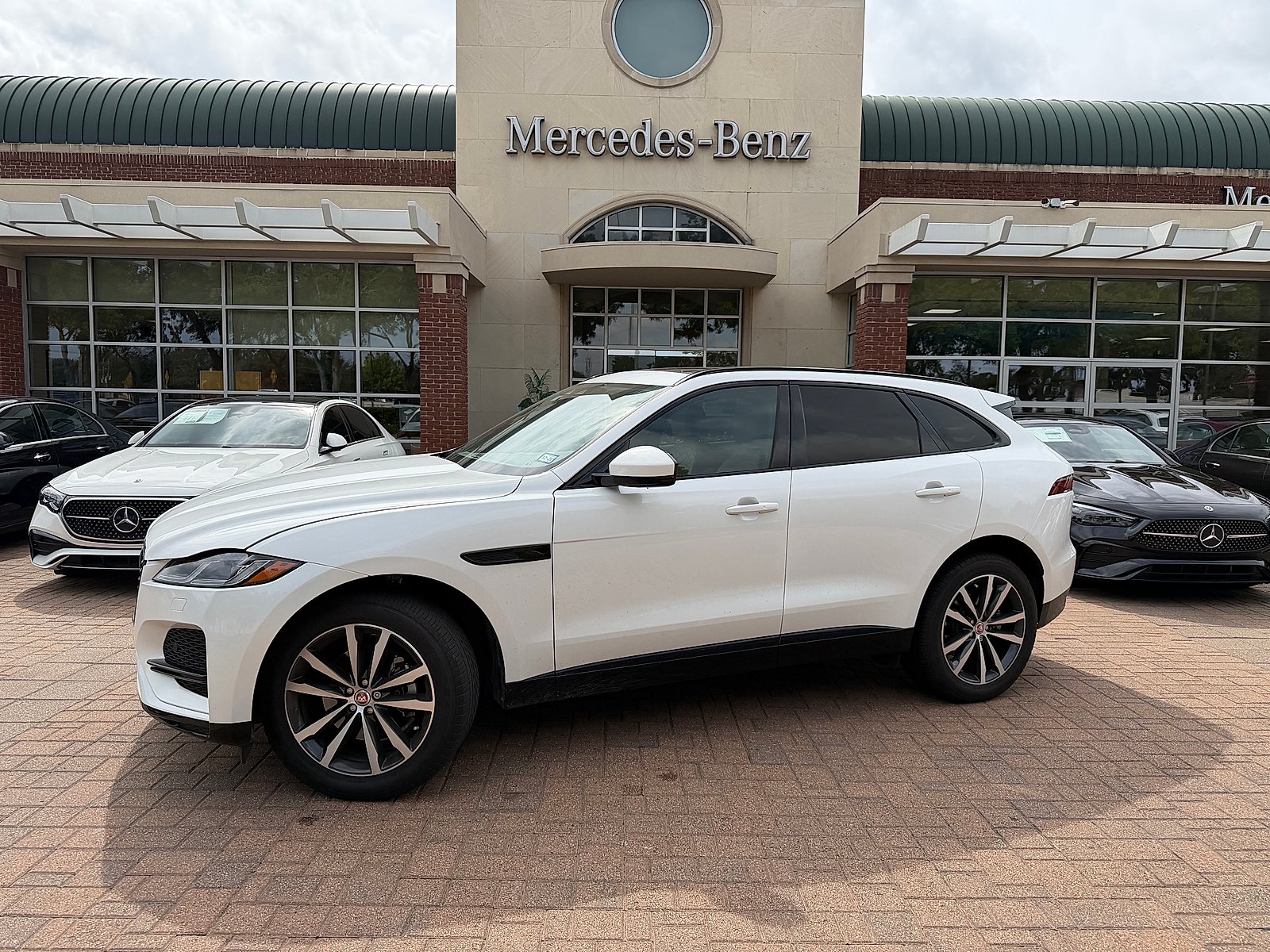 2023 Jaguar F-Pace