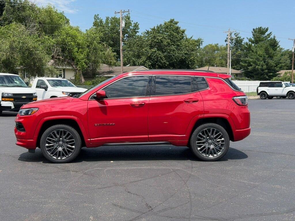 Used 2022 Redline Pearlcoat Jeep (RED) Edition image 8
