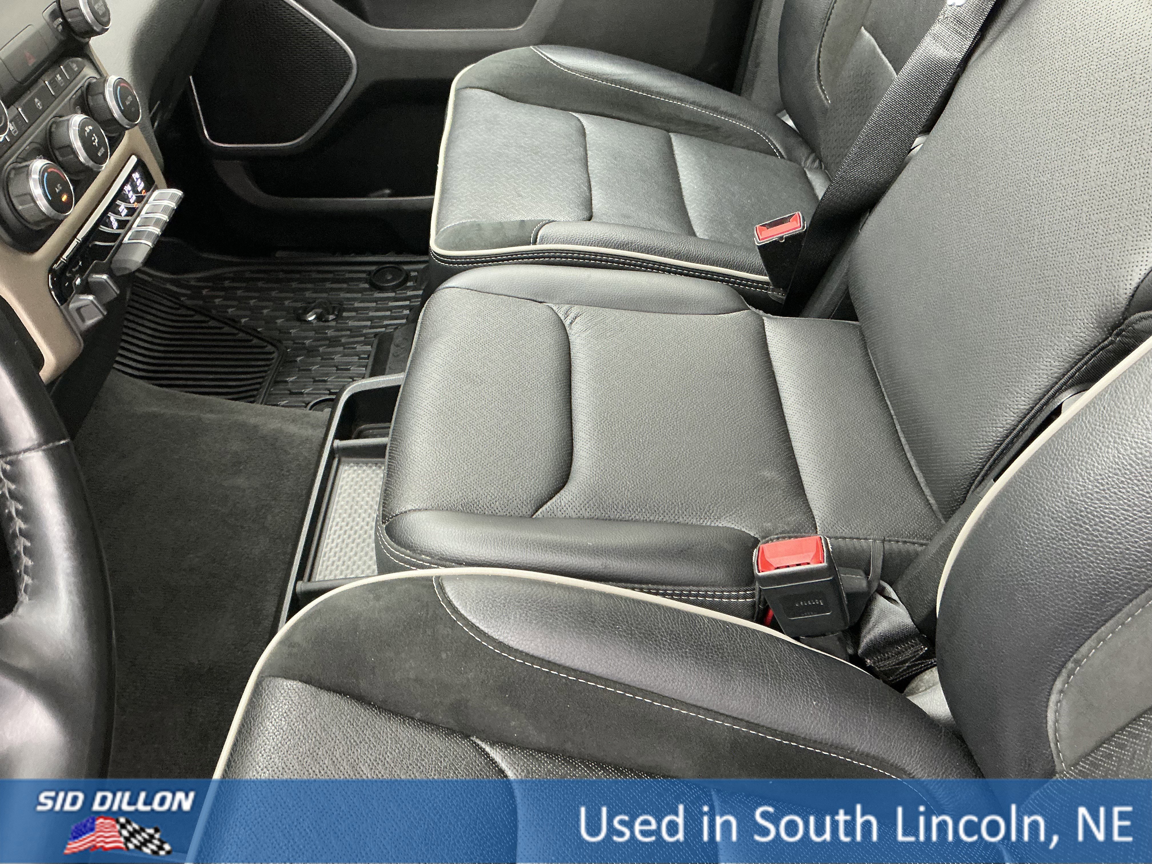Used 2022 Billet Silver Metallic Clearcoat Ram Laramie image 14