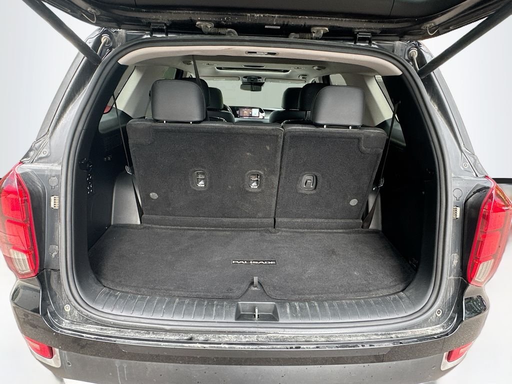 Used 2022 Black Hyundai SEL image 30