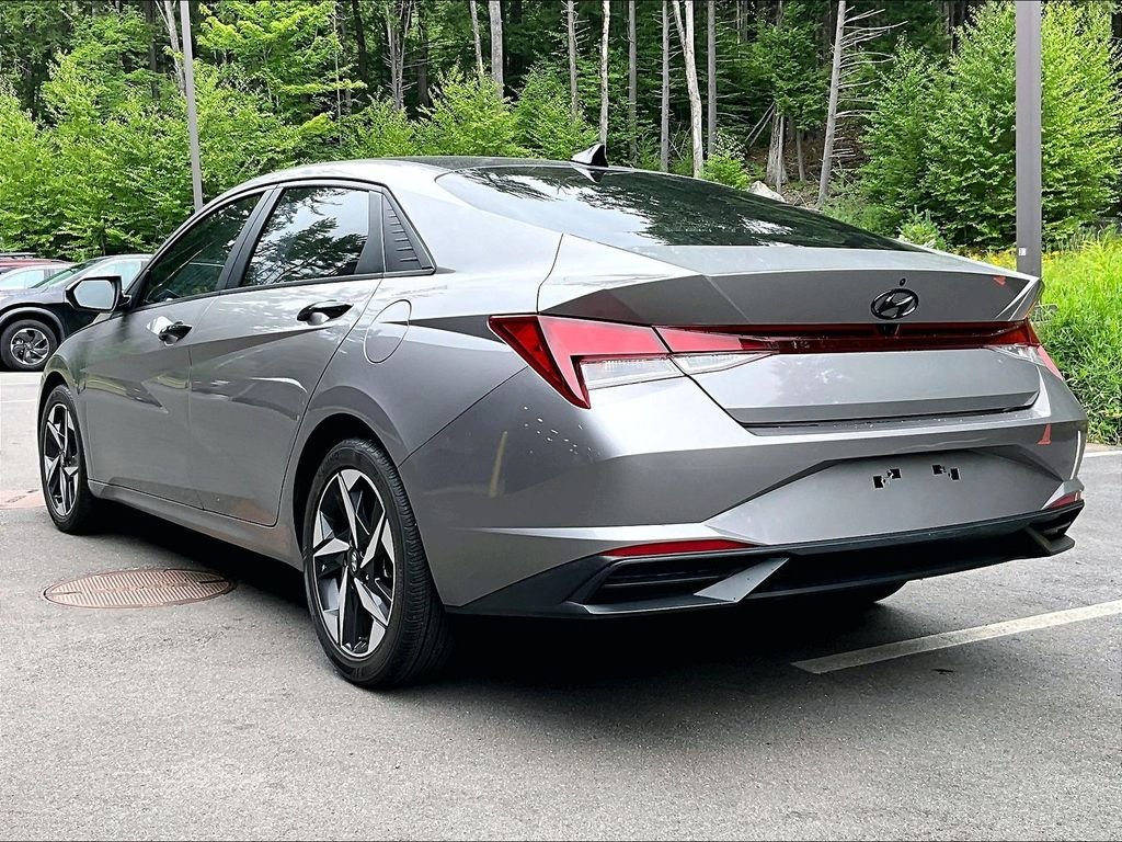 2023 Hyundai Elantra SEL - Photo 6