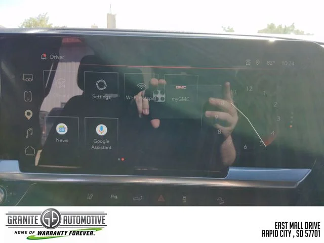 Used 2026 White GMC SLE image 19
