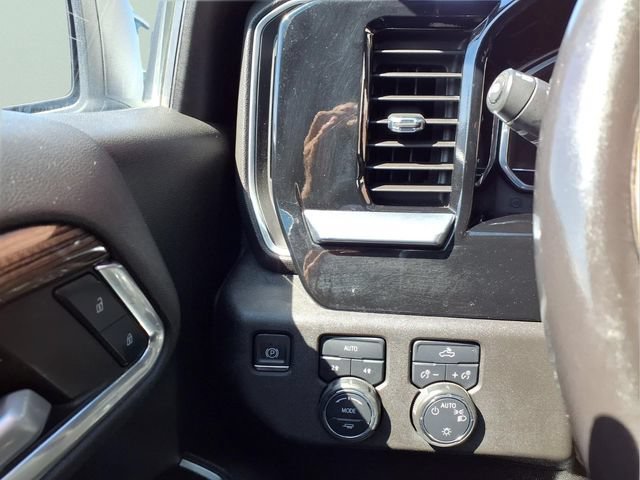 Used 2023 Summit White Chevrolet LT image 11
