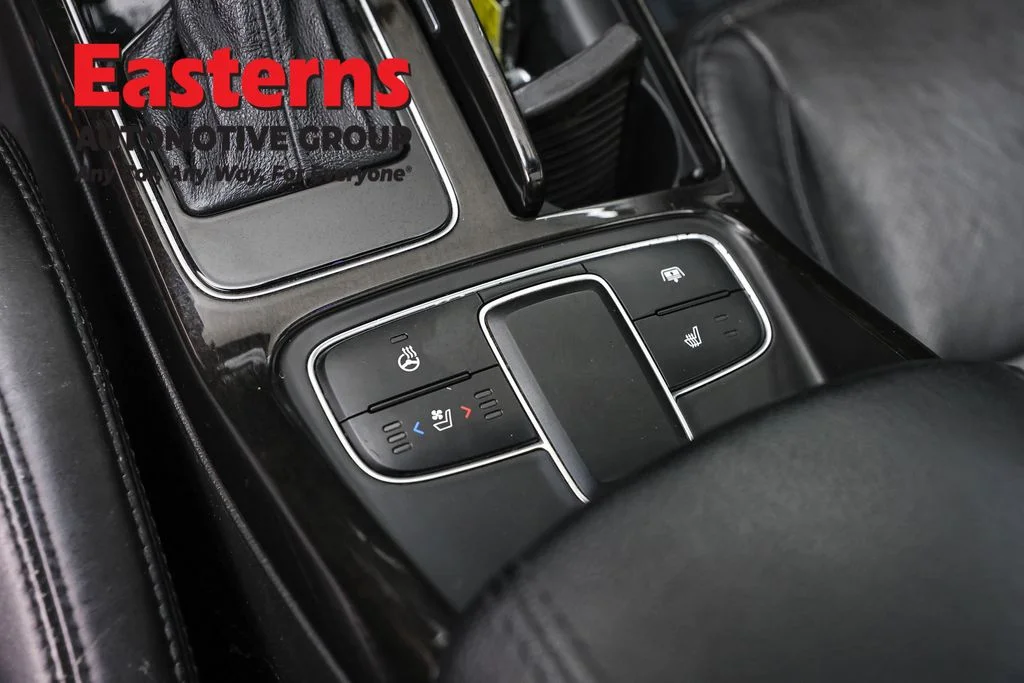 Used 2014 Gray Kia Premium image 22