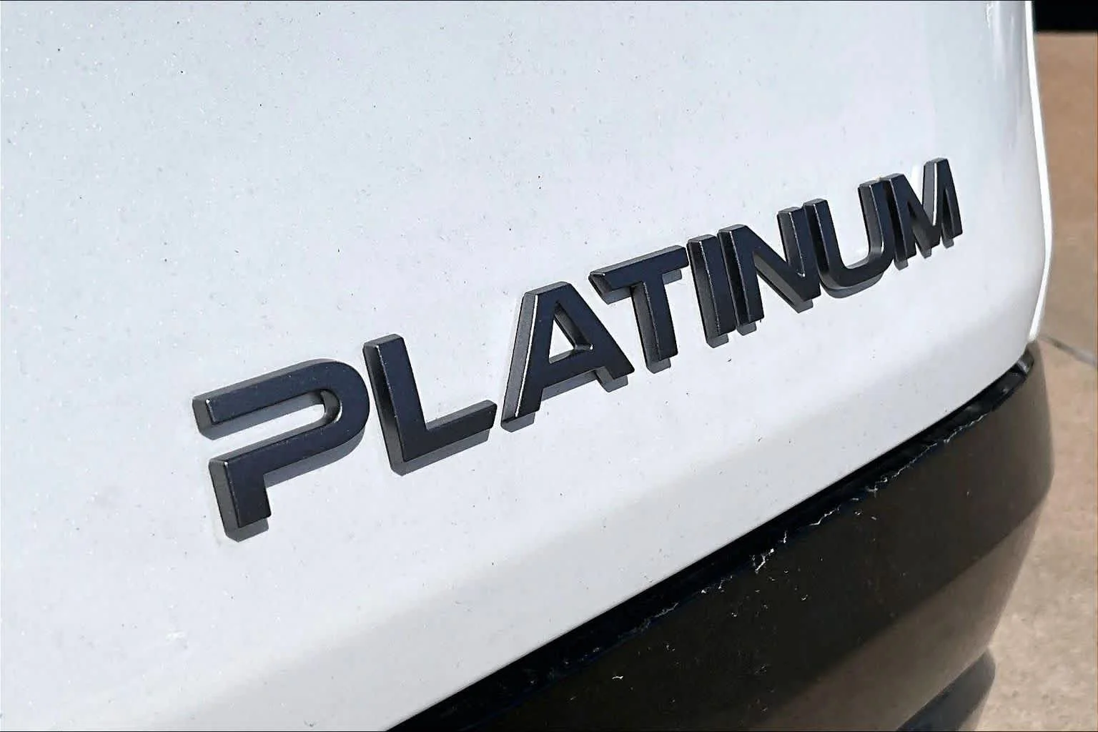 New 2026 Everest White Pearl Tricoat Nissan Platinum image 15