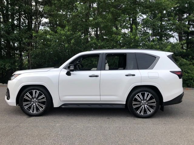 New 2026 Eminent White Pearl Lexus  600 LUXURY image 12