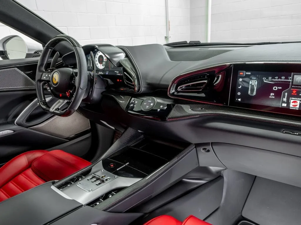 2025 Ferrari Purosangue Base - Photo 31