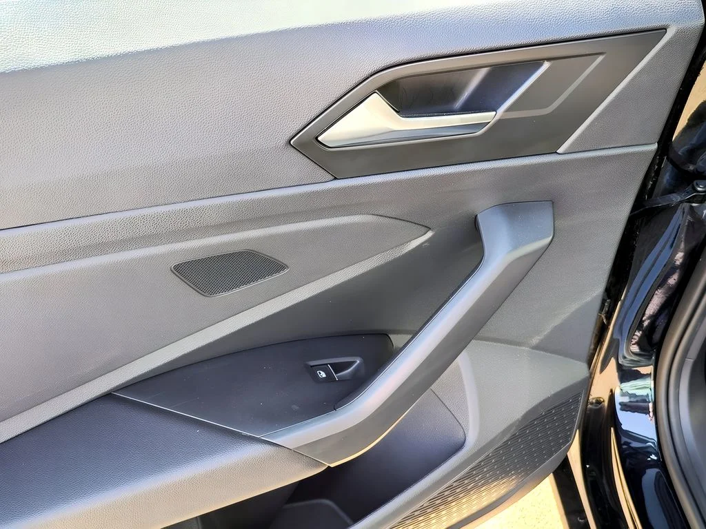 2024 Volkswagen Jetta SE - Photo 23