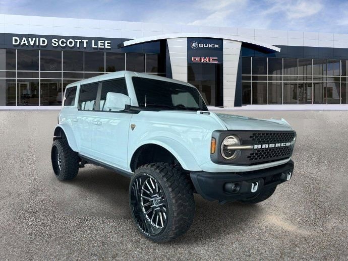 2023 Ford Bronco Badlands 4x4's photo