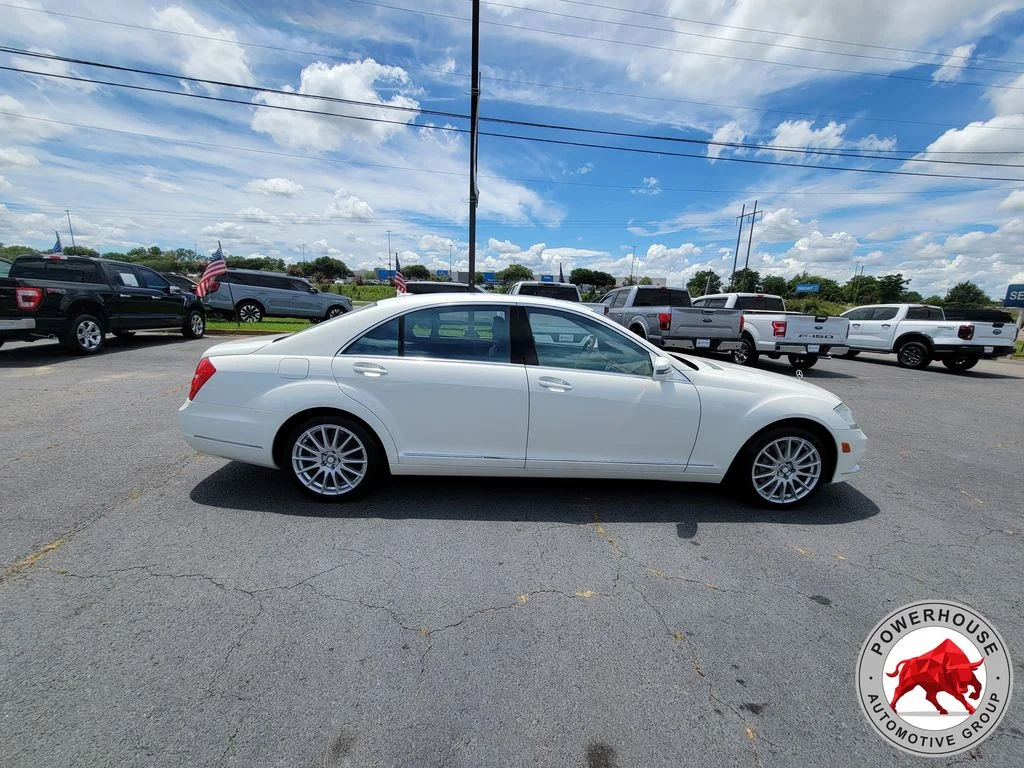 Used 2011 White Mercedes-Benz S 550 image 6