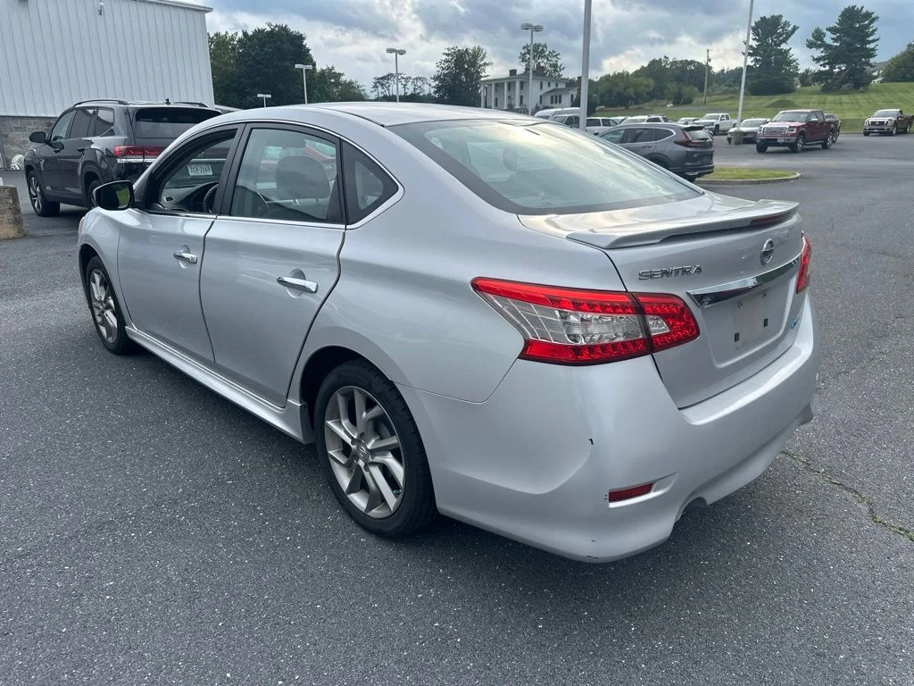 Used 2013 Brilliant Silver Nissan SR image 5