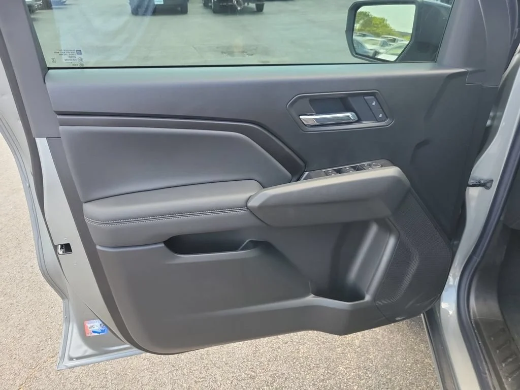 New 2026 Sterling Gray Metallic Chevrolet LT image 22