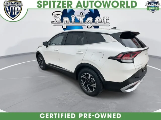 Used 2023 White Kia LX image 7