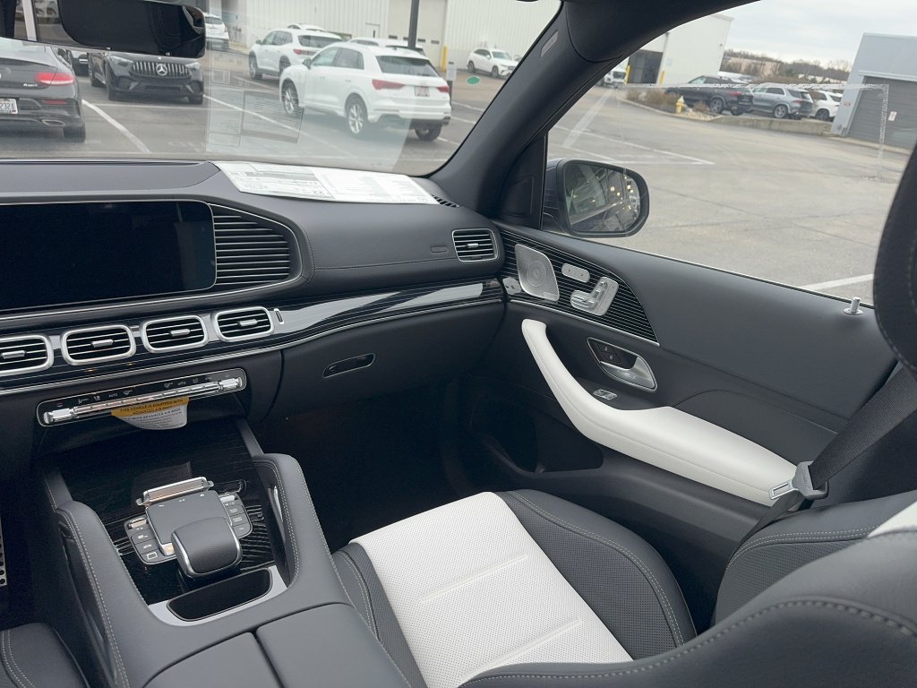 New 2026 Twilight Blue Metallic Mercedes-Benz GLE 350 4MATIC® image 13