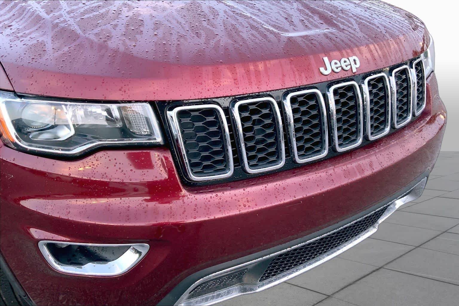 Used 2021 Velvet Red Pearlcoat Jeep Limited image 27