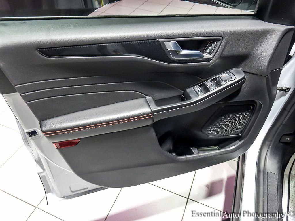 2025 FORD ESCAPE - Image 24