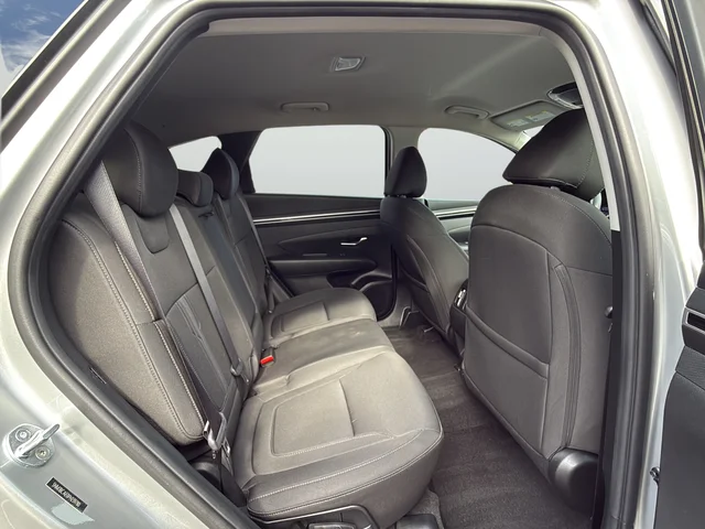 Used 2023 Silver Hyundai SEL image 25