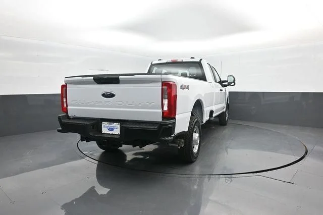 New 2026 Oxford White Ford F-350® XL image 7