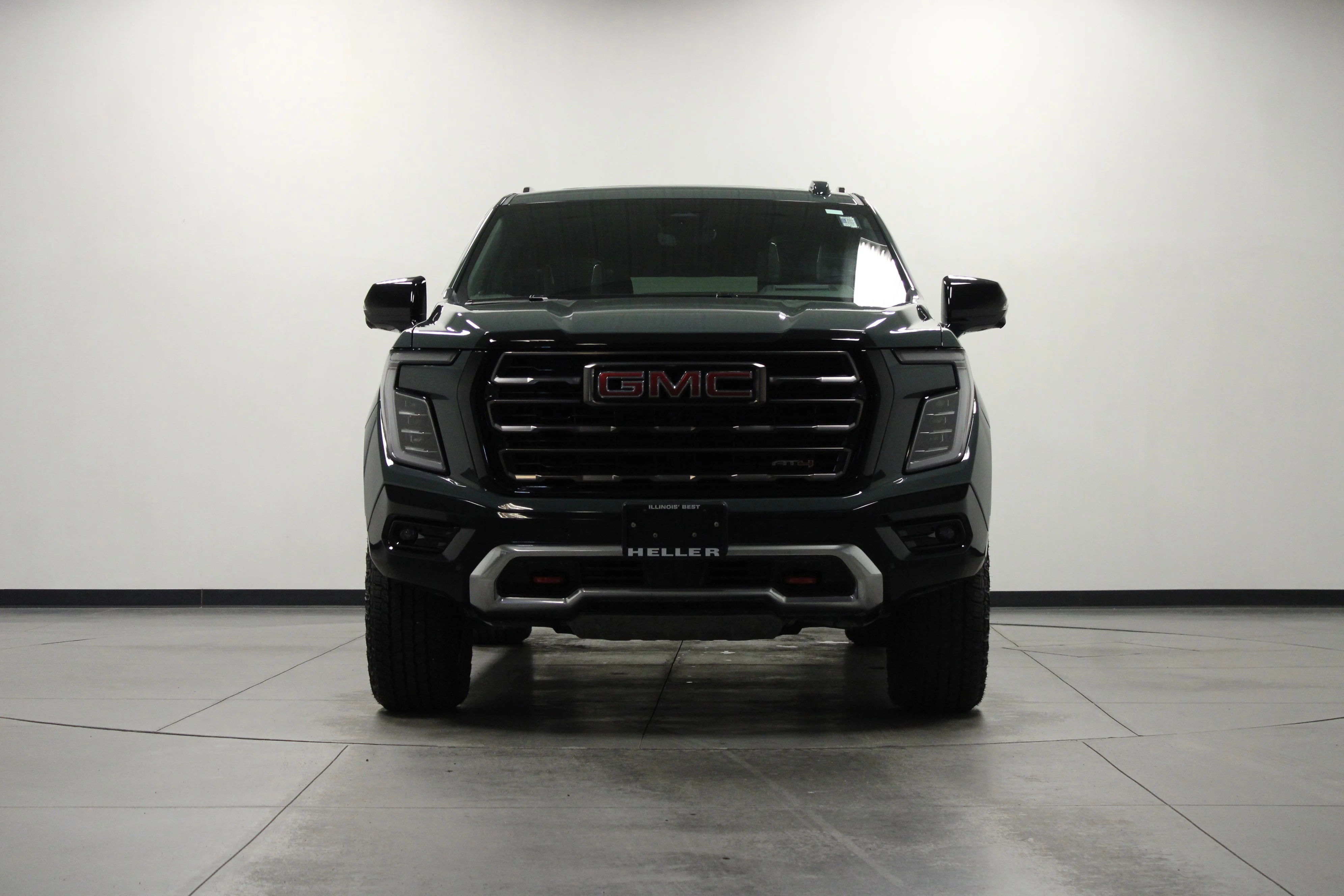 Used 2026 Midnight Pine GMC AT4 Ultimate image 9