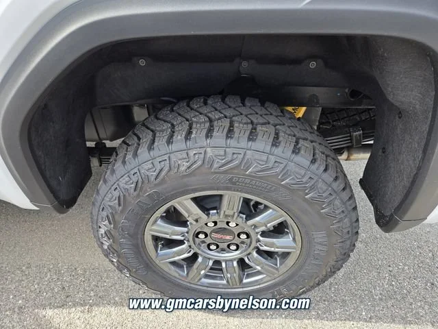New 2026 Summit White GMC AT4X image 9