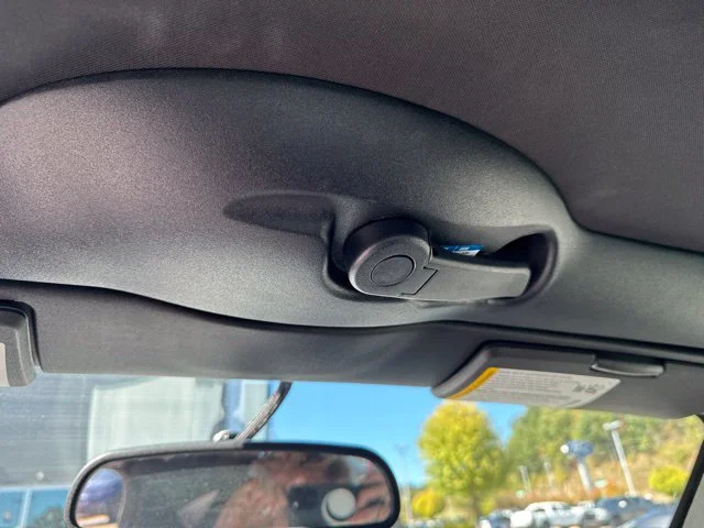Used 2008 Gray Saturn Base image 13
