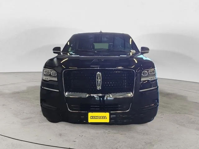 Used 2024 Black Lincoln Reserve image 2