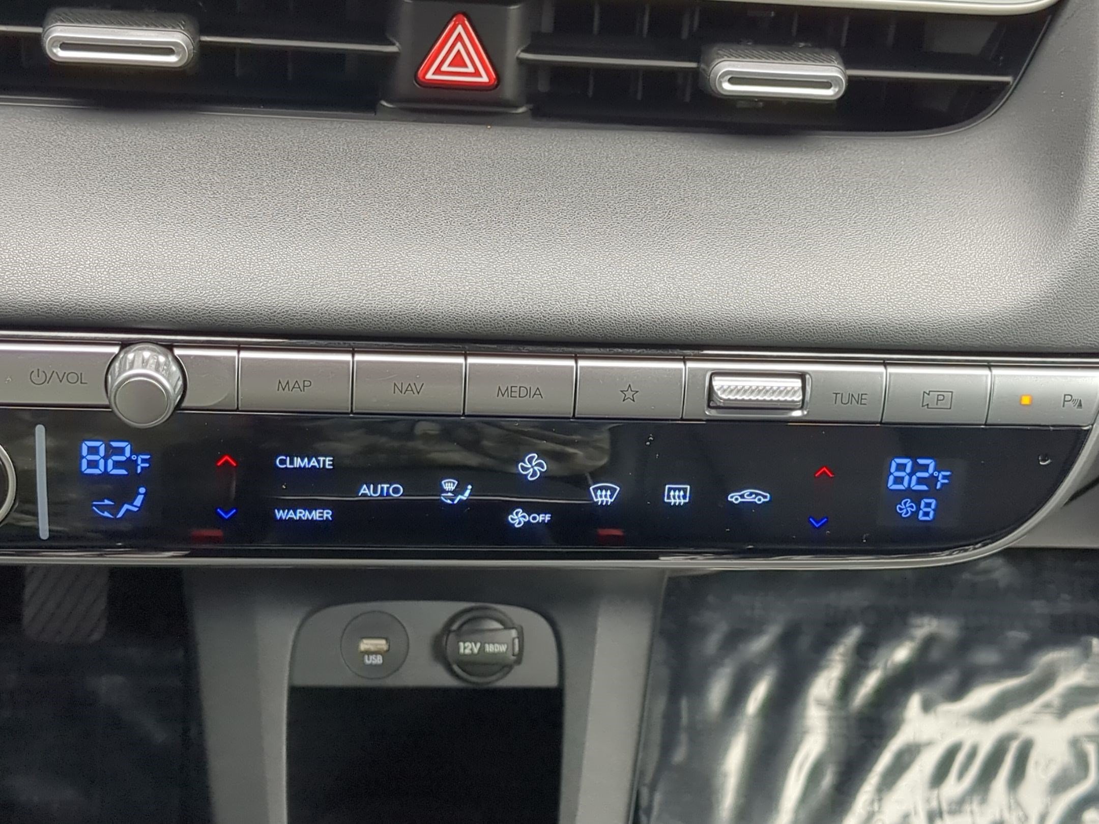 2024 Hyundai IONIQ 5 Limited - Photo 26