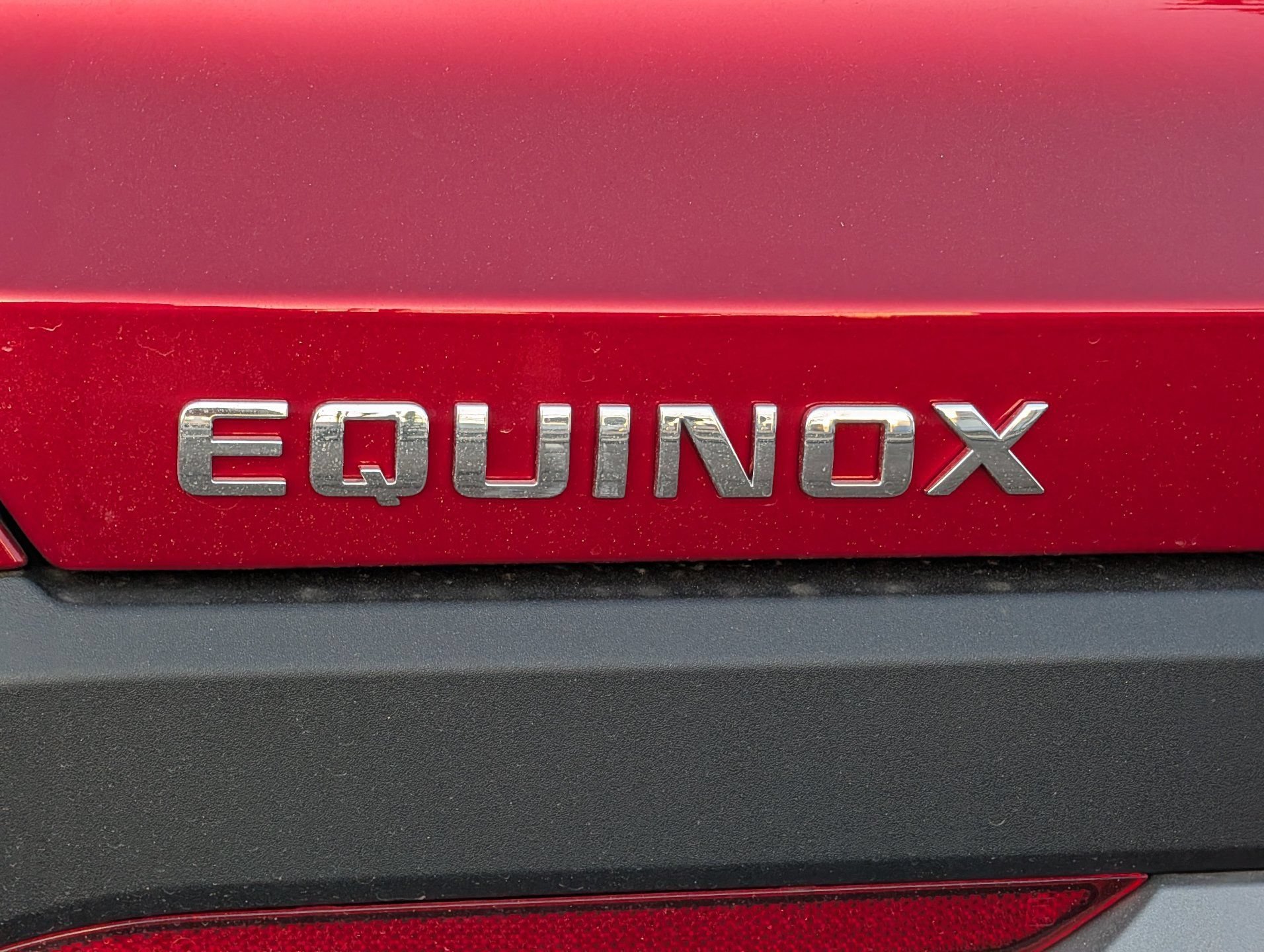 2027 Chevrolet Equinox LT - Photo 11