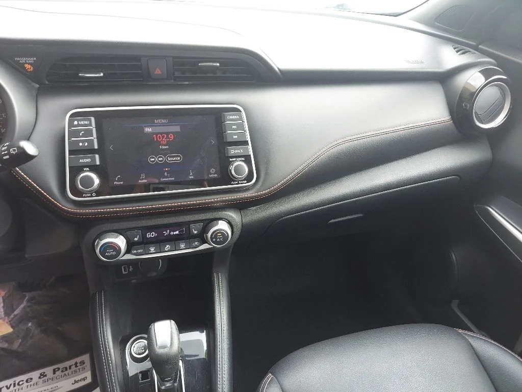 Certified Used 2020 White Nissan SR image 19