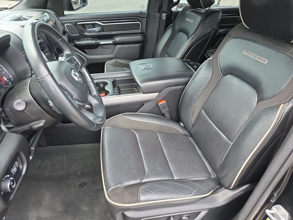 Used 2023 Black Ram Laramie image 27