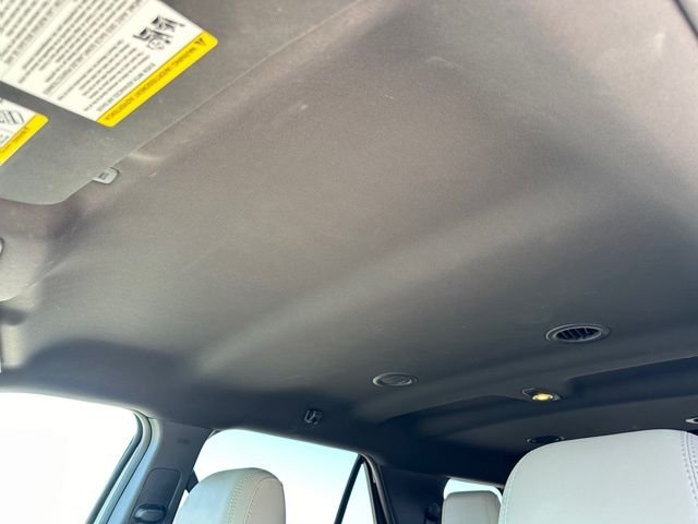 Used 2015 Oxford White Ford XLT image 18