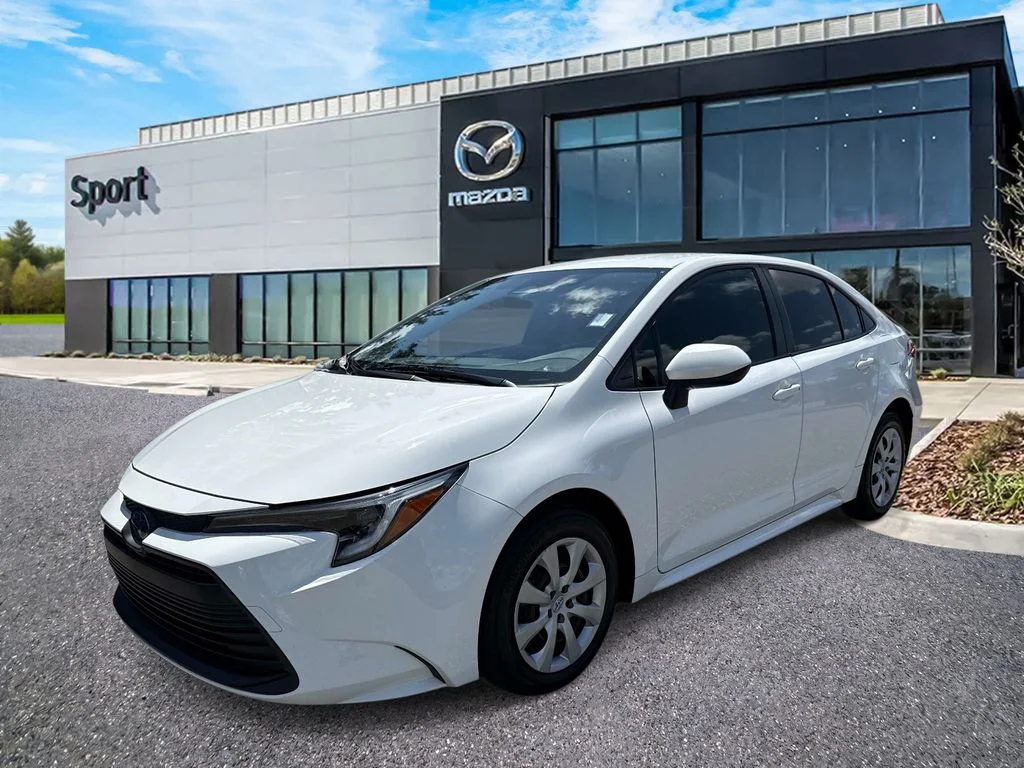 Used 2023 White Toyota LE image 7