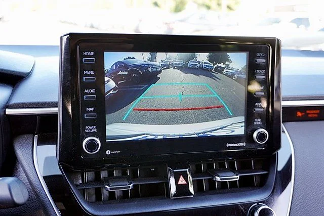 Used 2022 Silver Toyota SE image 25