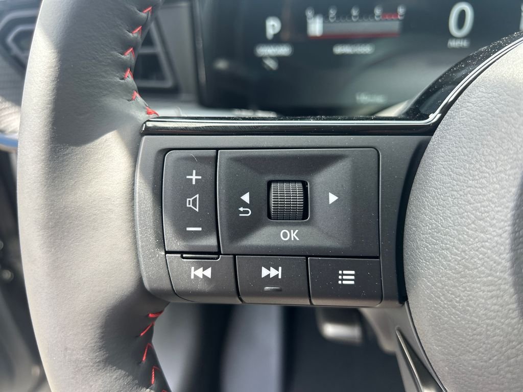 New 2026 Nissan Kicks SR 4D Sport Utility