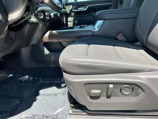New 2026 Sterling Metallic GMC SLT image 25