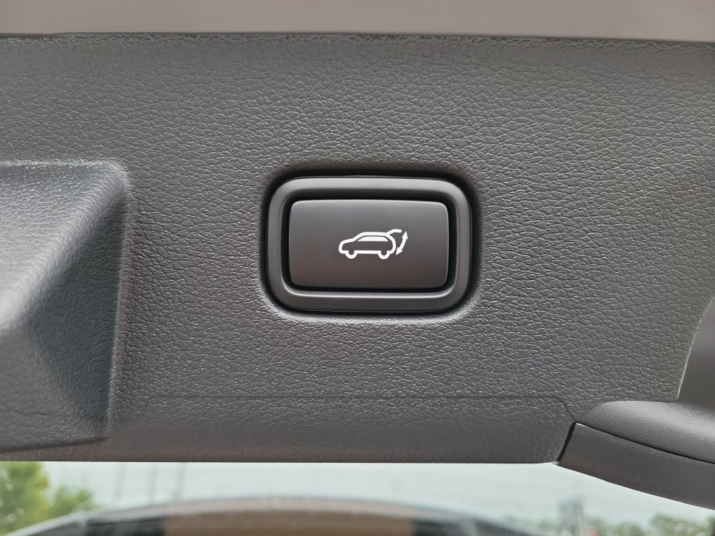 New 2027 Wolf Gray Kia X-Line image 15