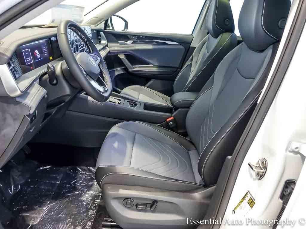 New 2026 Pure White Volkswagen 2.0T SE image 7